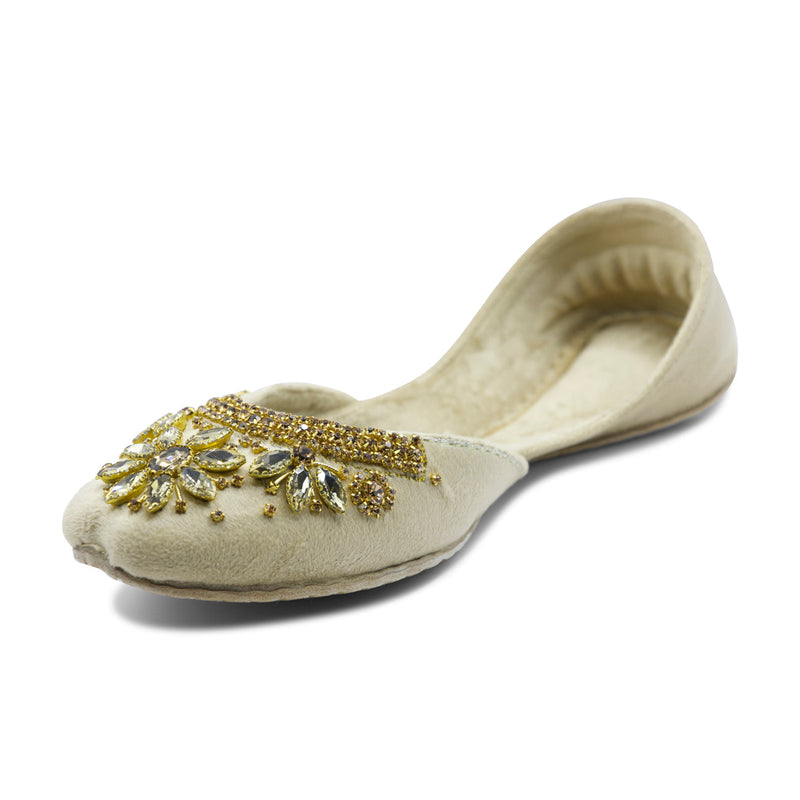Maharani – Cream Jutti