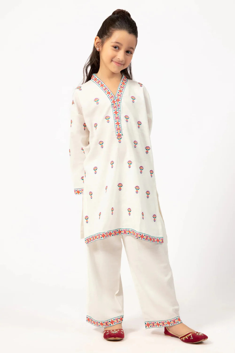 GIRLS PRET KGKK-1173 (J152) – Embroidered Cambric, White